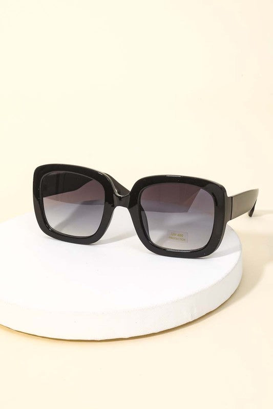 Bridgette Sunglasses In Black